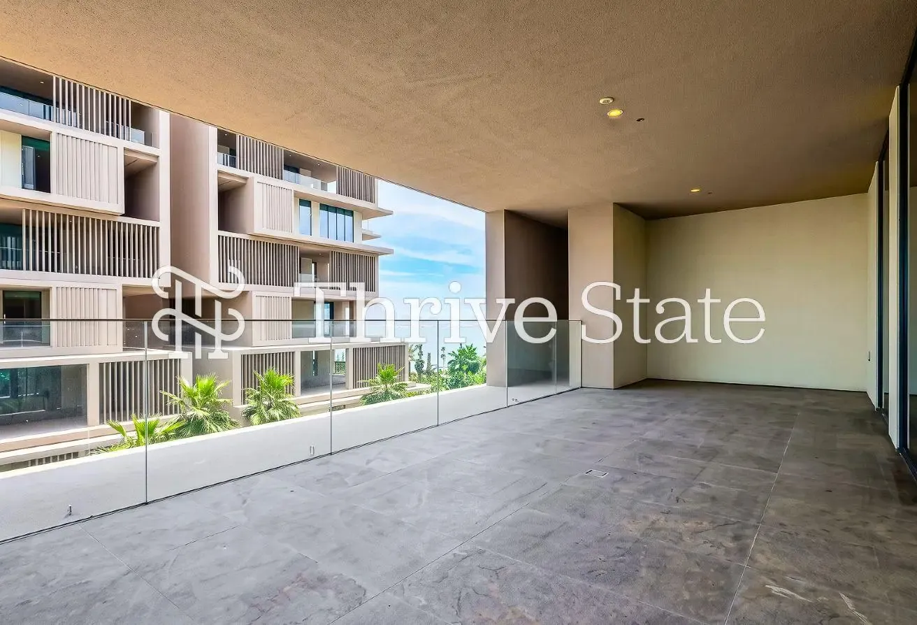 Sky Villa Duplex | Private Pool | Keys in Hand