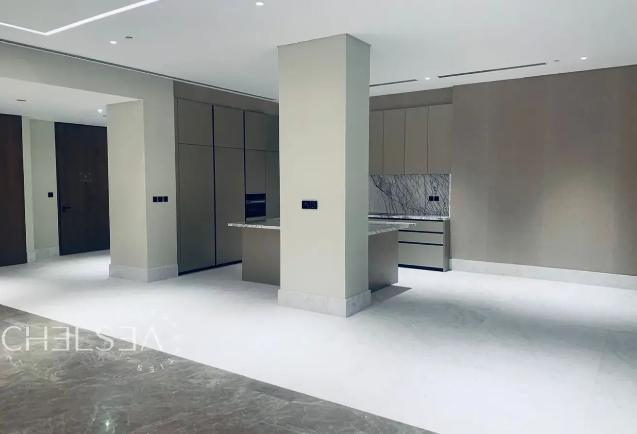 GARDEN VIEWS | MULTIPLE OPTIONS | BRAND-NEW