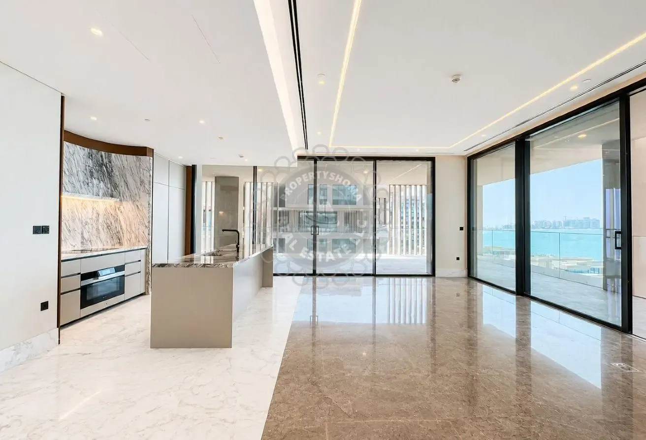 Exclusive High floor sky villa with private pool