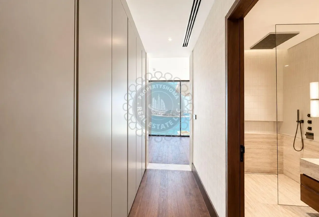 Exclusive High floor sky villa with private pool