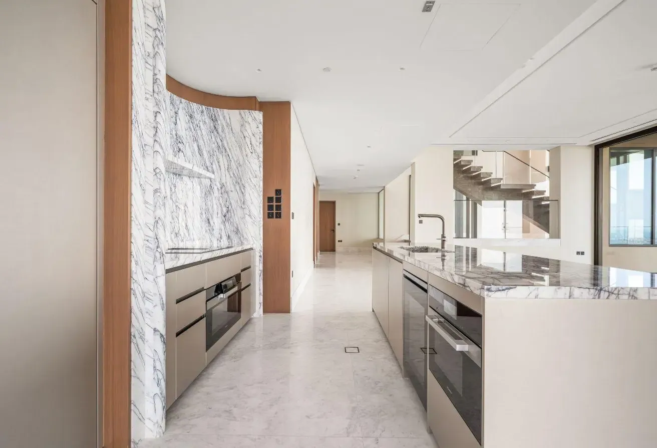 Luxury 4BR | Available for Rent | Luxury Project