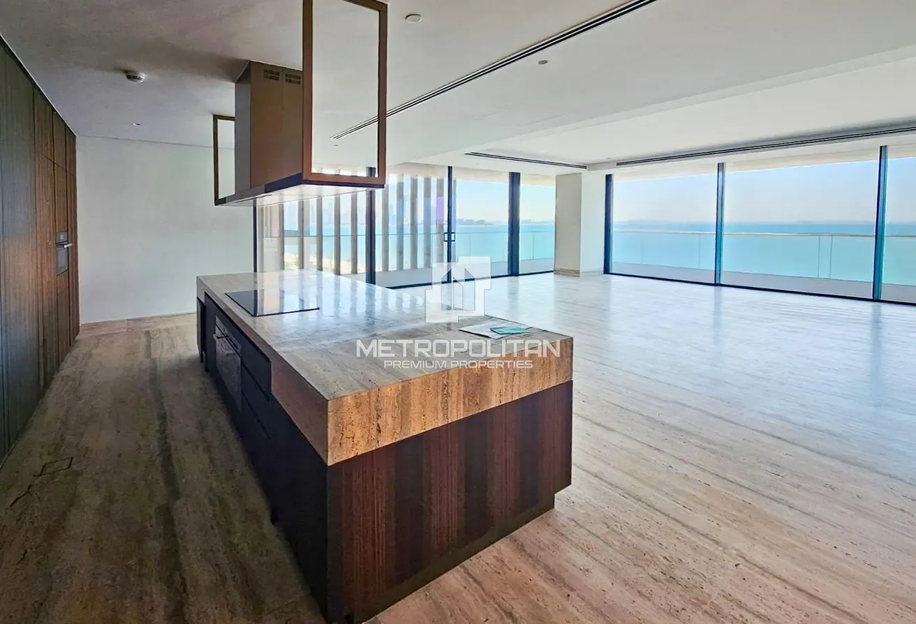 Beach Access | Luxury Address | Sea View