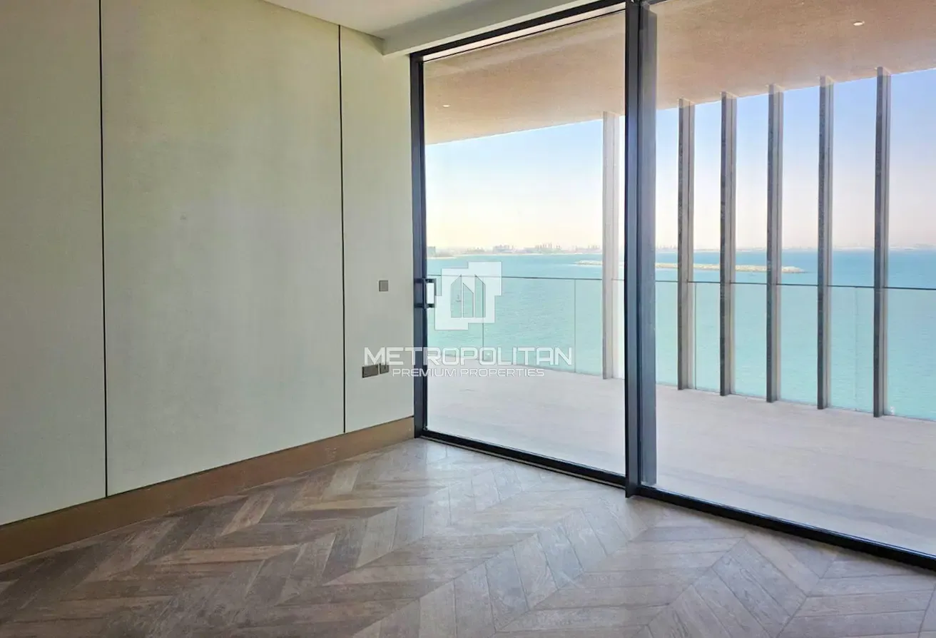 Beach Access | Luxury Address | Sea View