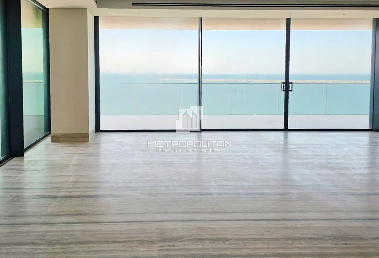 Beach Access | Luxury Address | Sea View