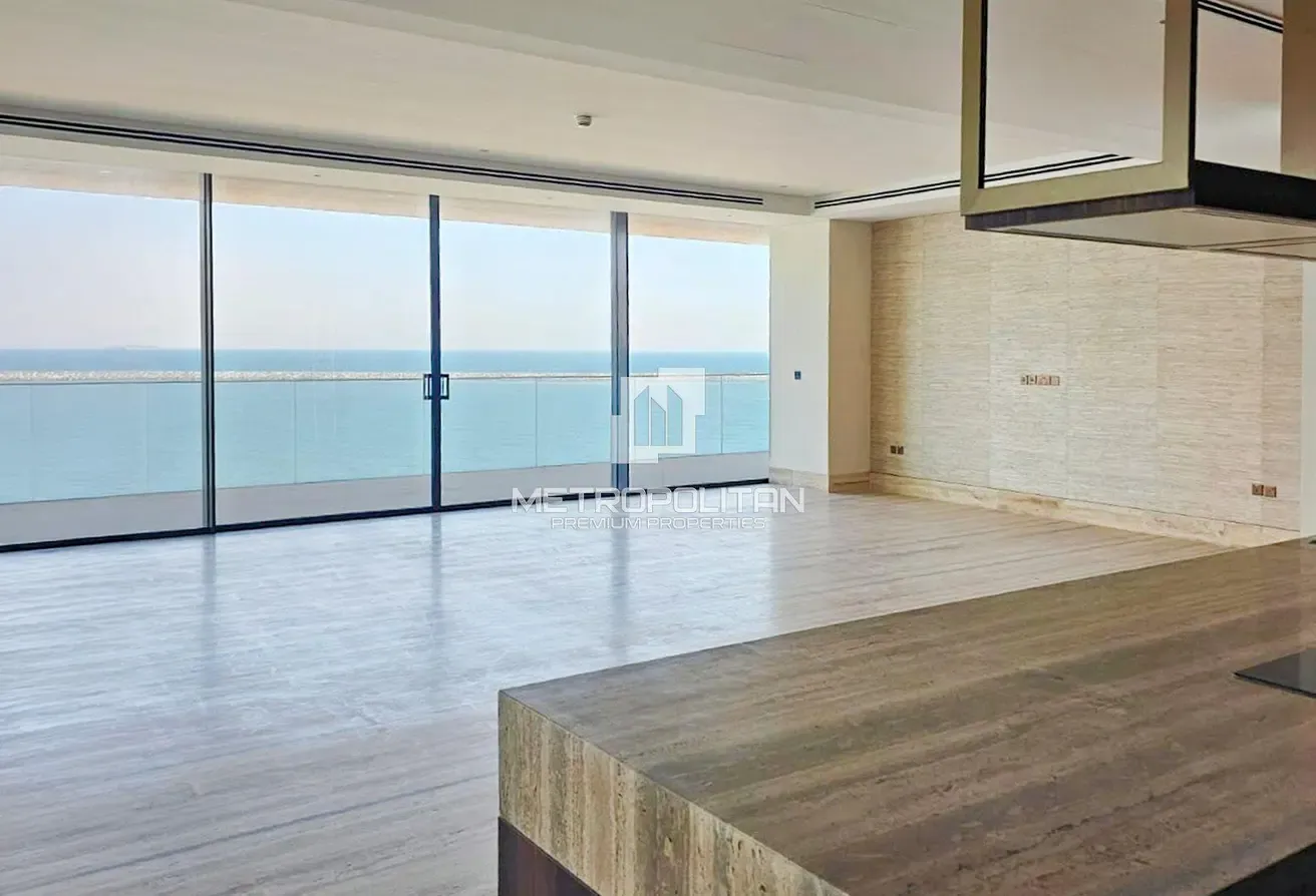 Beach Access | Luxury Address | Sea View