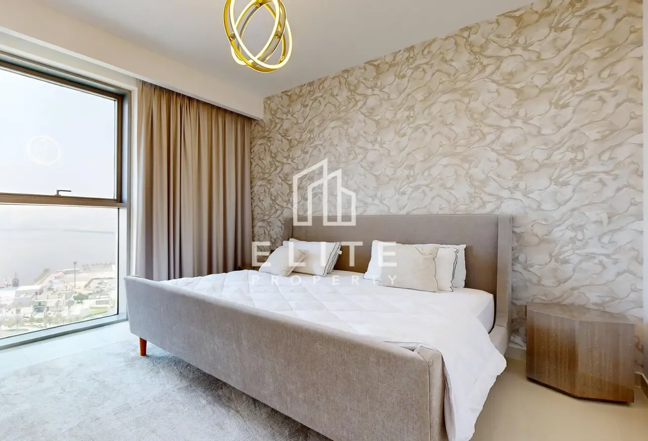 Spacious 2BR next to Creek Beach | Panoramic Views