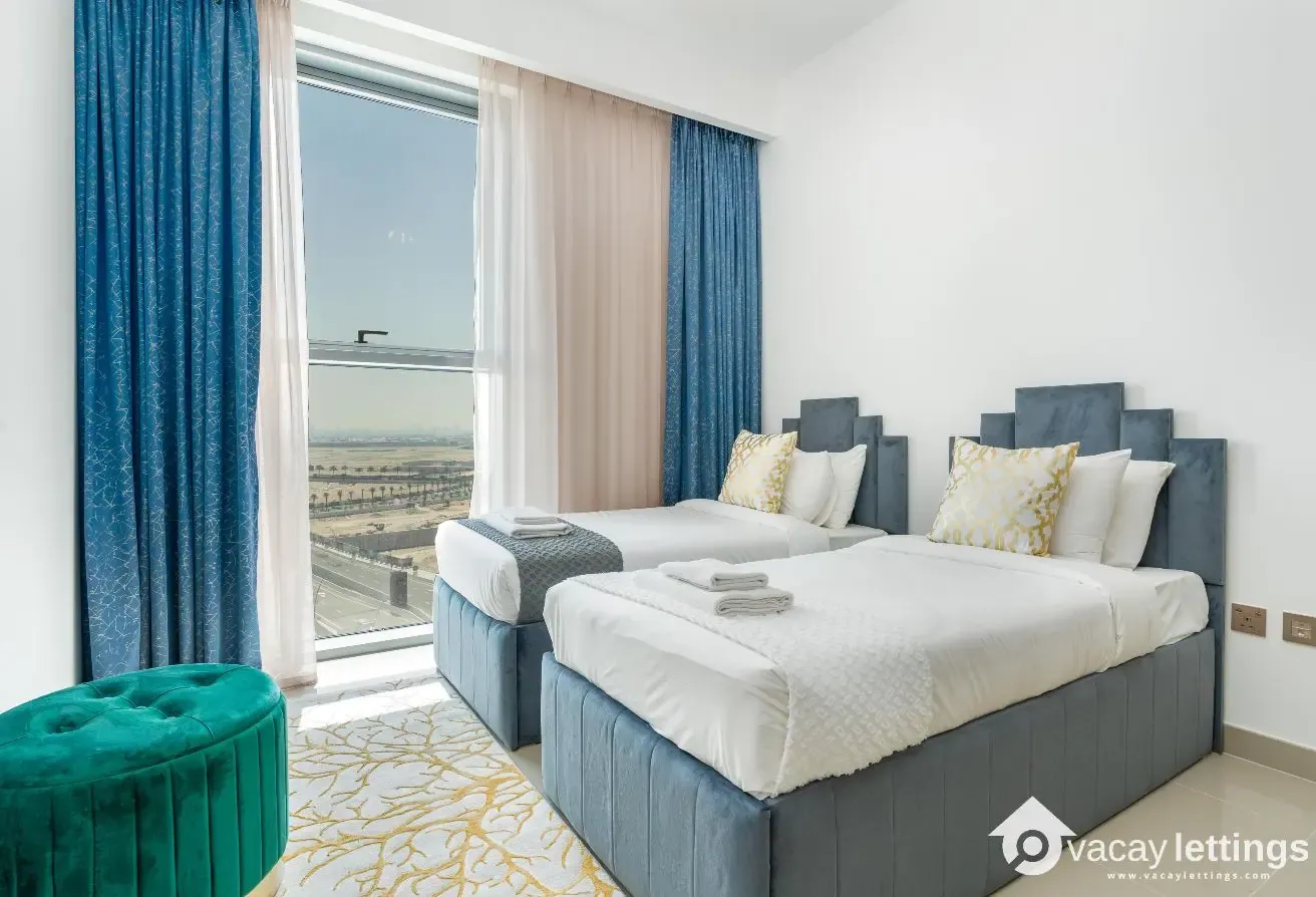 2BR in Dubai Creek Harbour | 17 Icon Bay