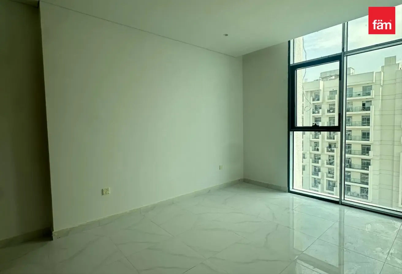 Brand New | Appliances | Skyline View | Bright Apt