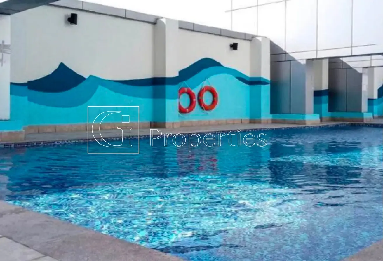 Fully furnishes | Spacious Layout | Closed Kitchen