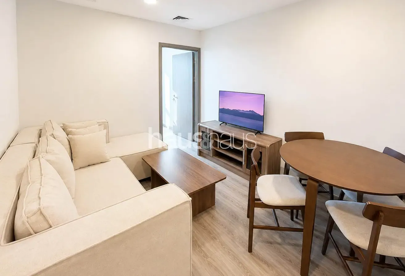 Fully upgraded |Brand New Furniture |Chiller Free