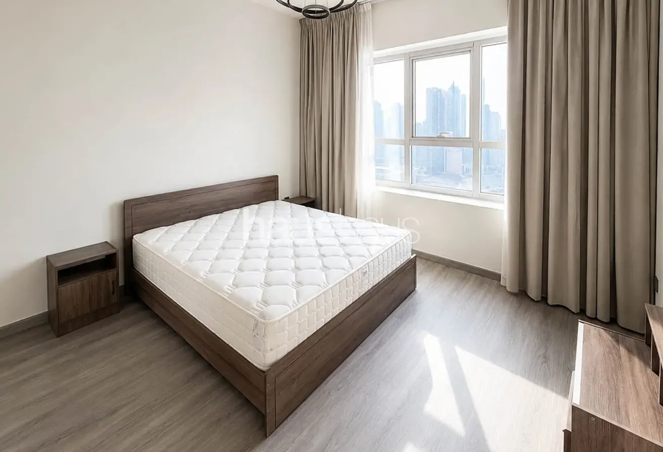 Fully upgraded |Brand New Furniture |Chiller Free