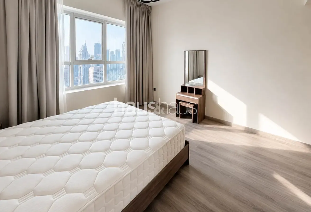 Fully upgraded |Brand New Furniture |Chiller Free