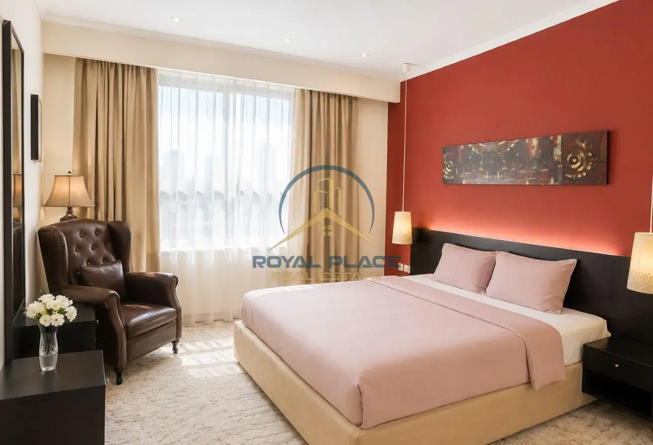 Furnished 1 Bedroom Apartment | 897 Sq. Ft. |