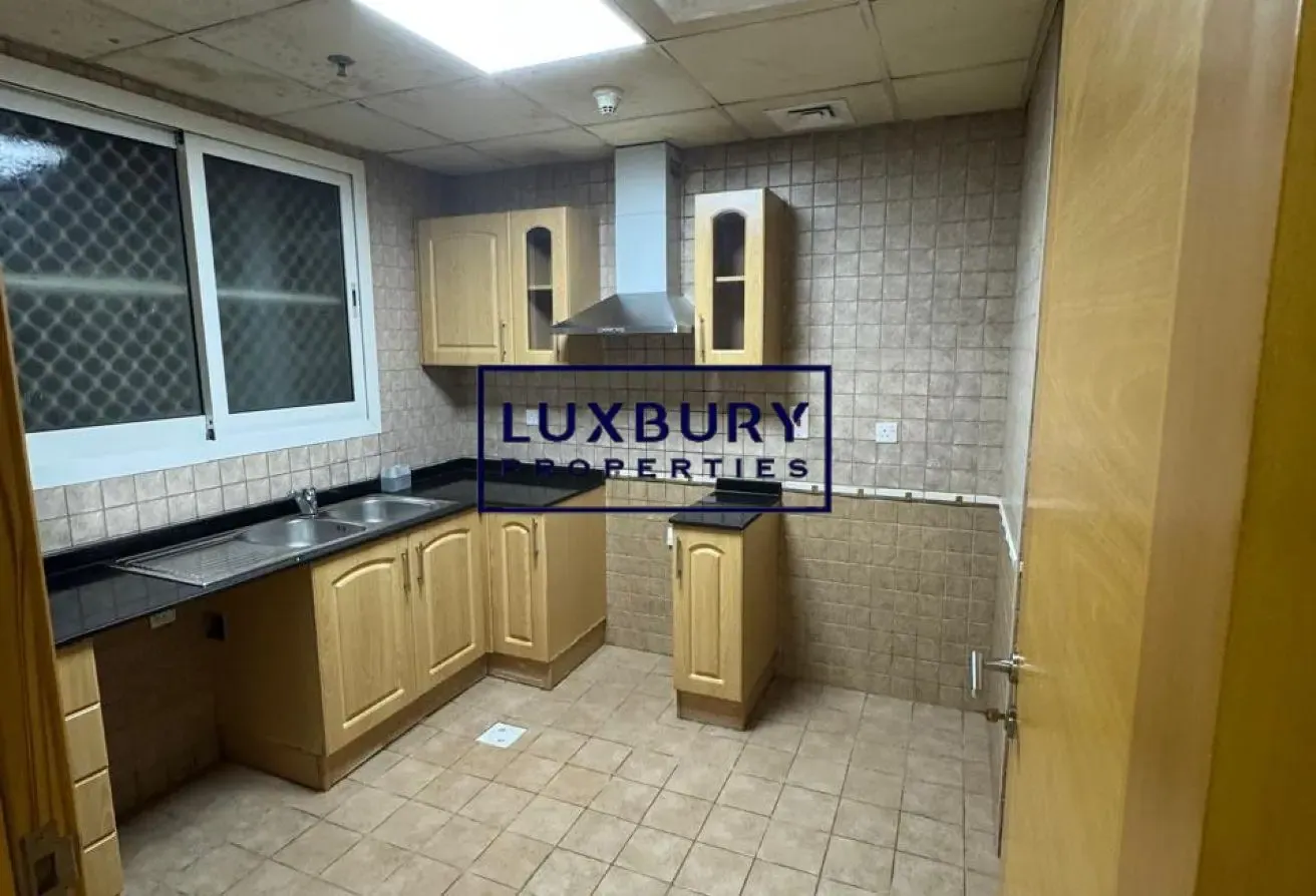 PRIME LOCATION | BRIGHT UNIT | SPACIOUS
