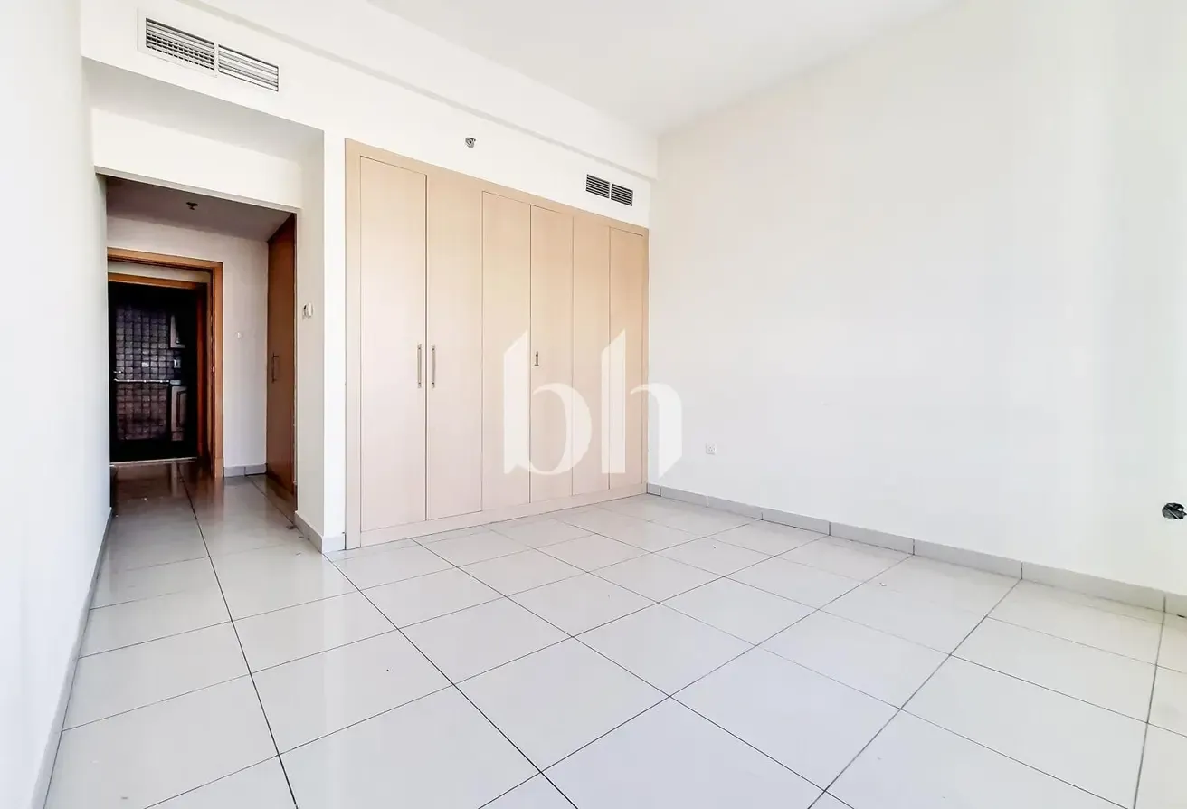 1BR Apartment | 2 Bathrooms | Unfurnished