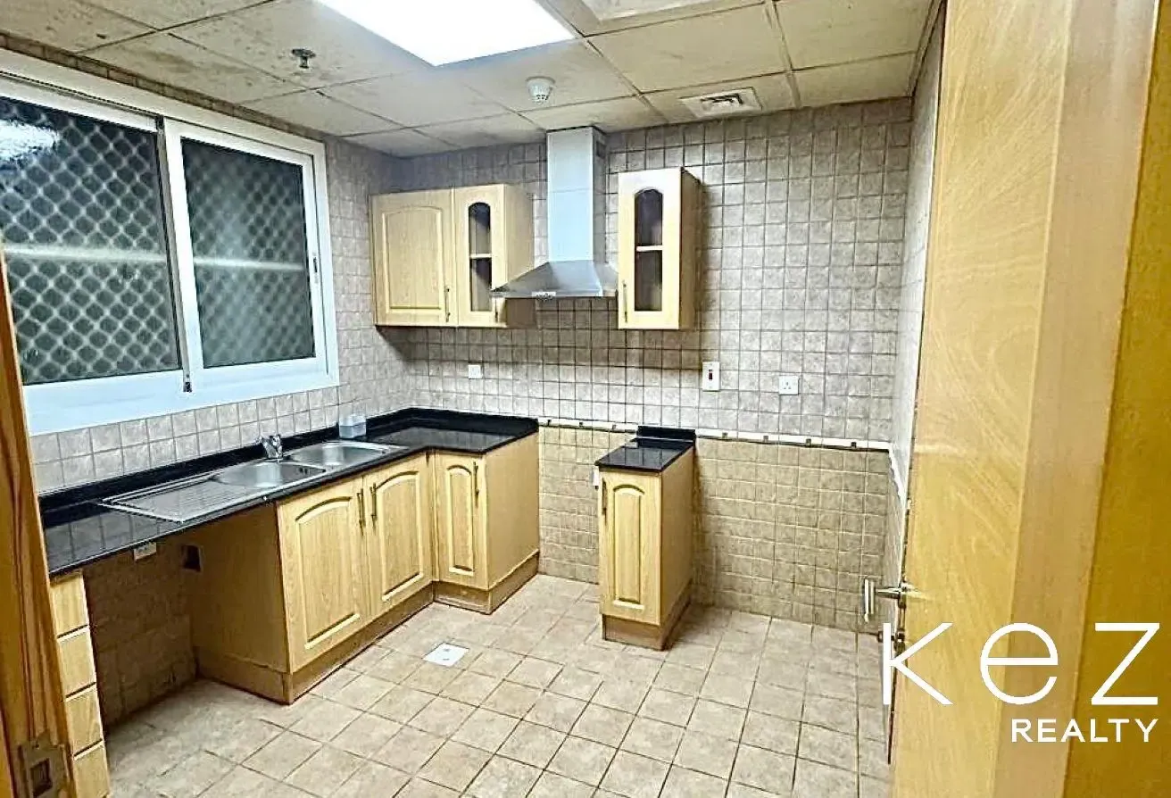 CHILLER FREE 1BR || SPACIOUS || NEAR METRO