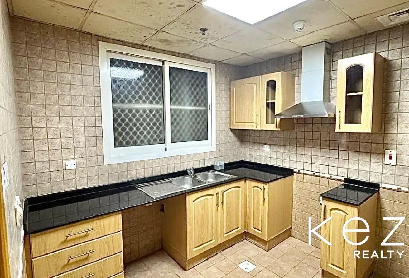 CHILLER FREE 1BR || SPACIOUS || NEAR METRO