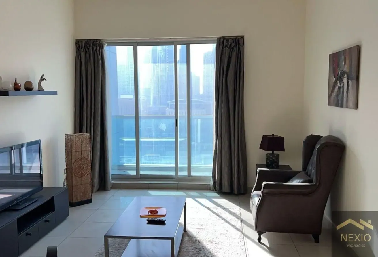 Bright Unit | Unfurnished | Prime Location