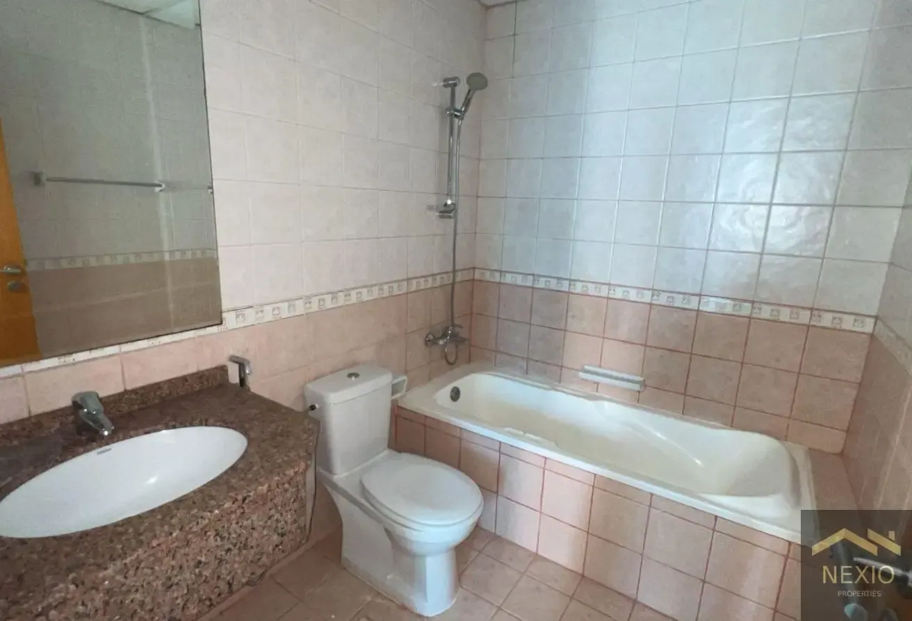 Bright Unit | Unfurnished | Prime Location