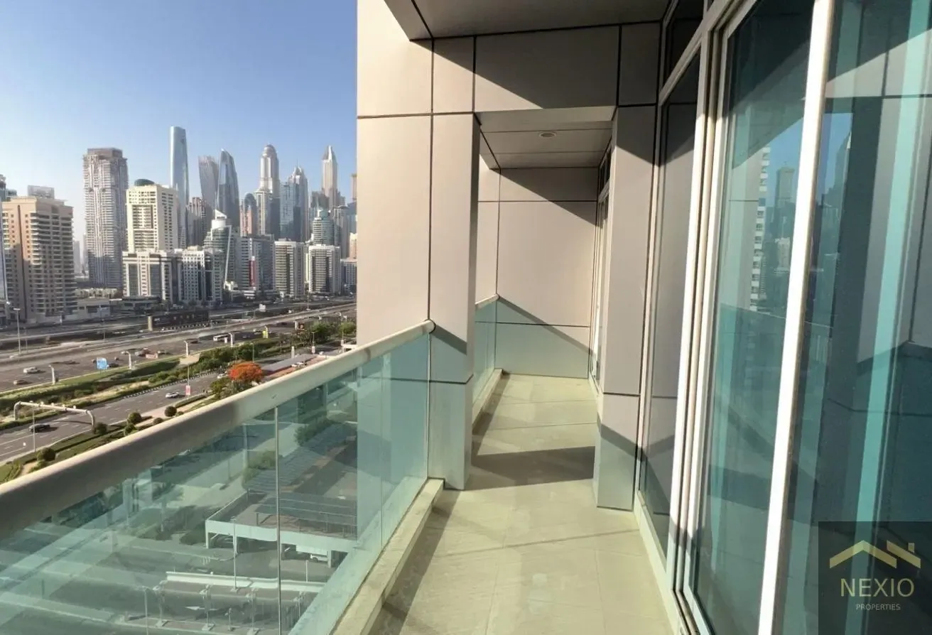 Bright Unit | Unfurnished | Prime Location