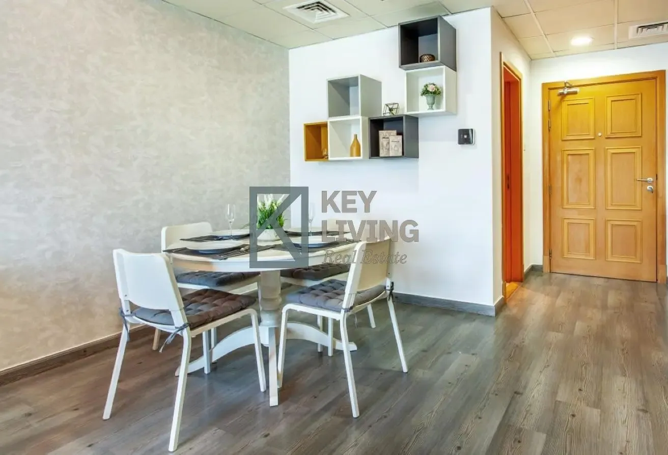 Vacant | Fully Furnished High Floor | CHILLER FREE