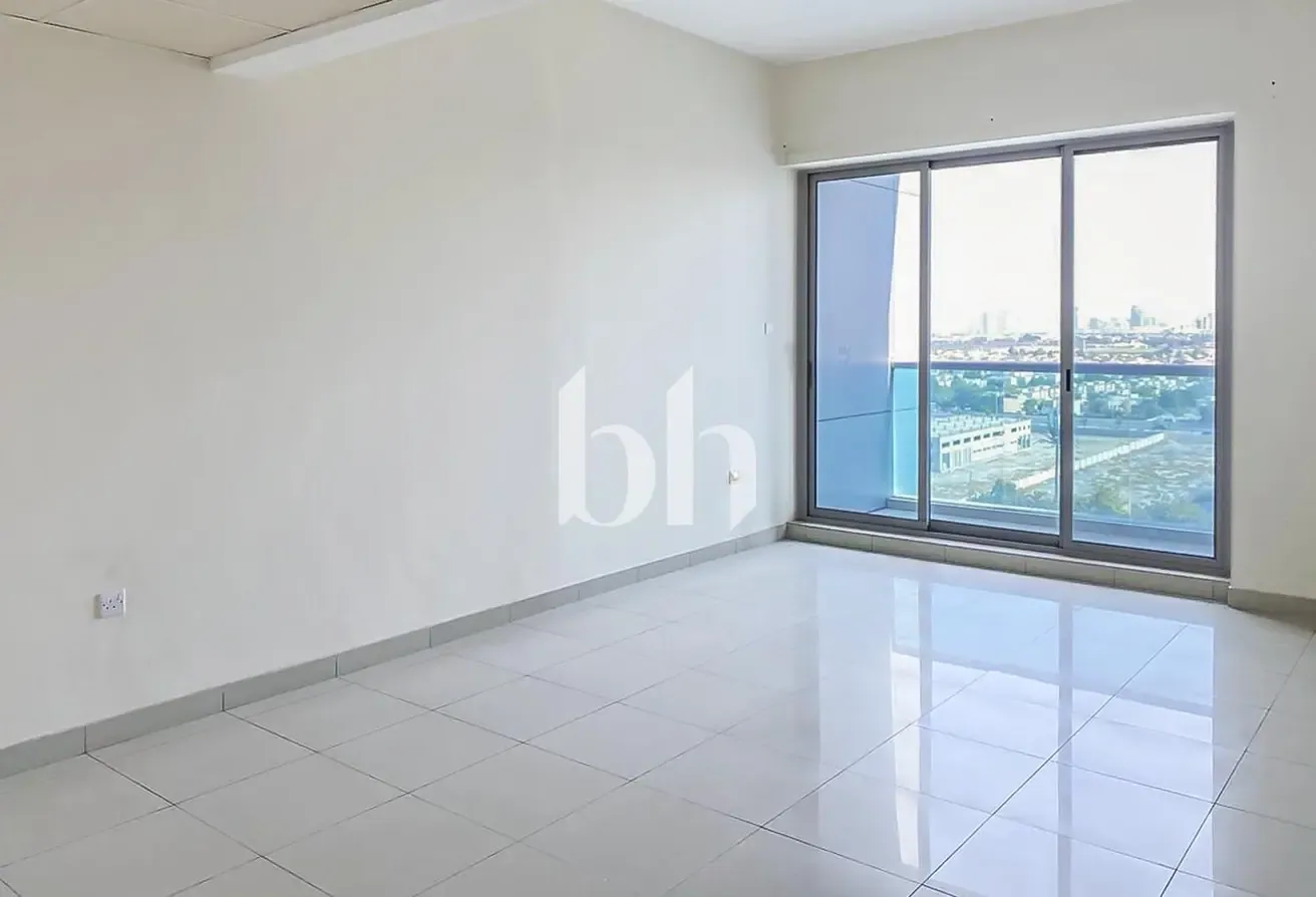 Park View | Unfurnished | Spacious