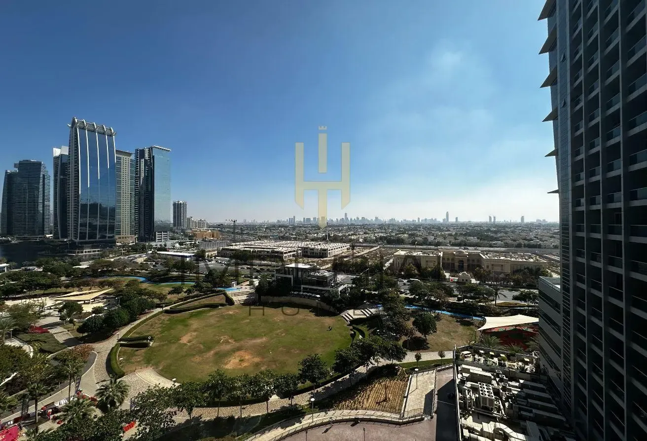 1 Bed | Partk View | 828sqft | Armada Tower | @75k