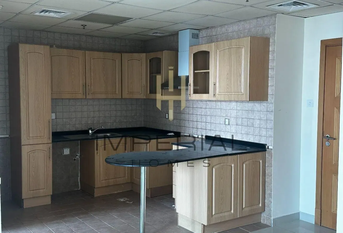1 Bed | Partk View | 828sqft | Armada Tower | @75k
