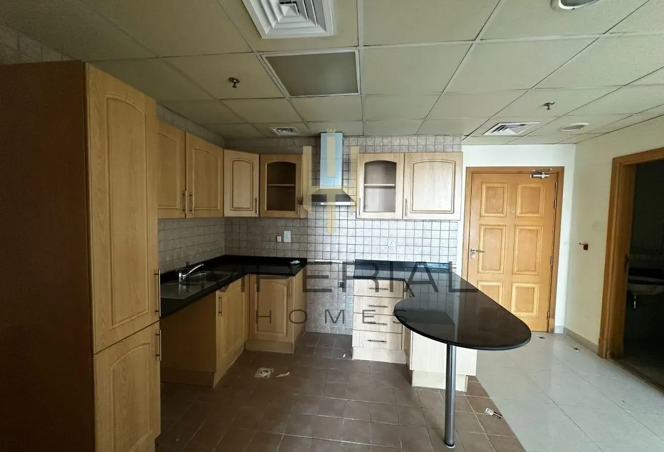 1 Bed | Partk View | 828sqft | Armada Tower | @75k