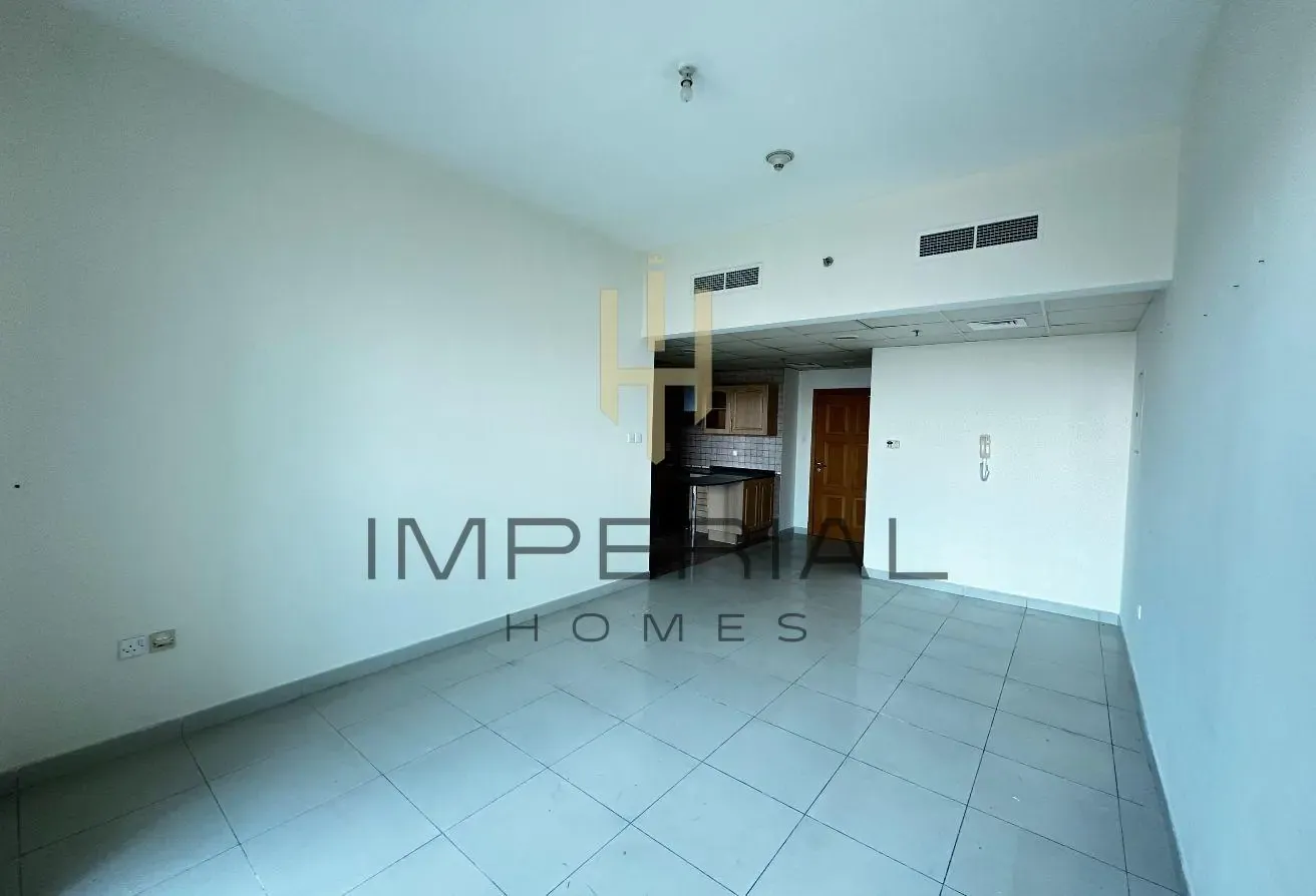 1 Bed | Partk View | 828sqft | Armada Tower | @75k