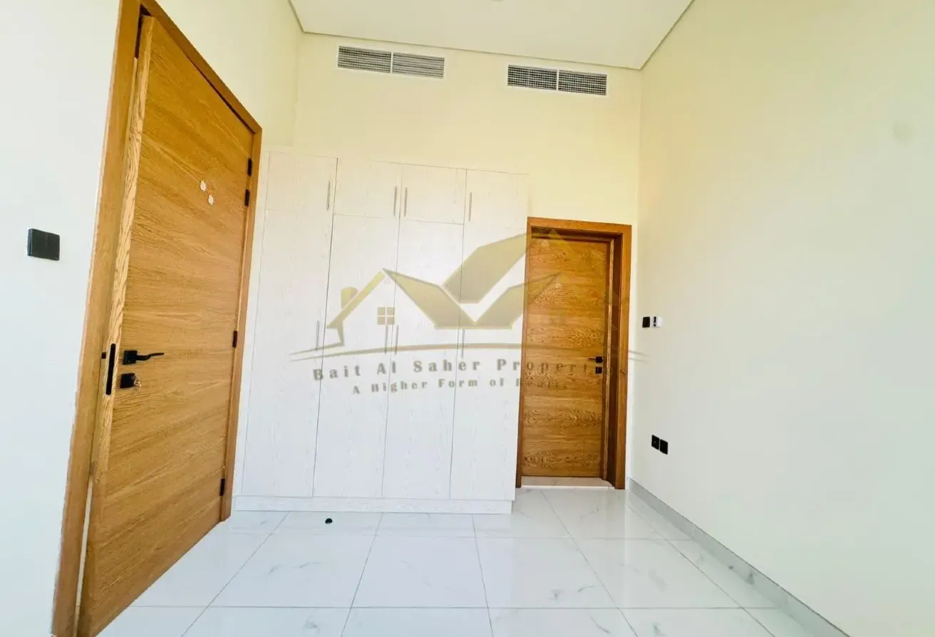 Unfurnished 1 BR Apartment in Al Karama