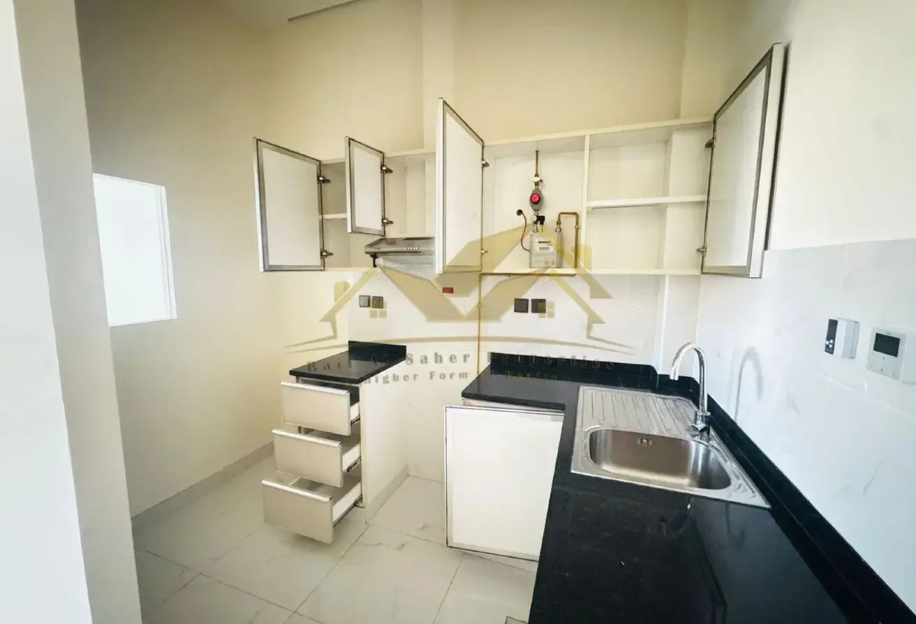 1 BR Apartment in Al Karama with Closed Kitchen