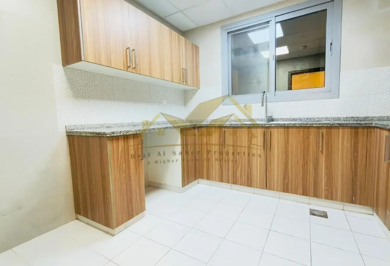 1 BR Apartment in Al Karama | Pool & Gym| Balcony