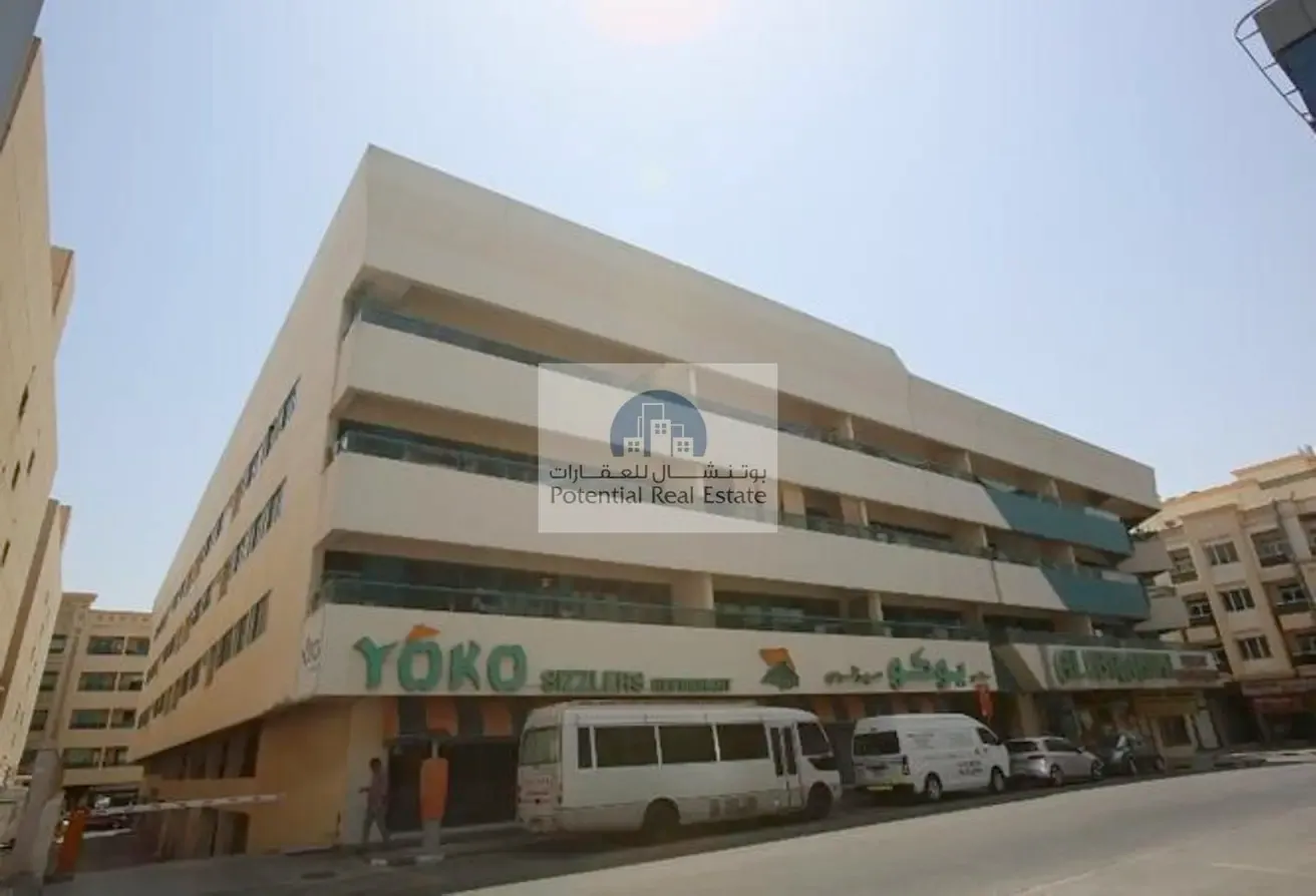 1 BR @ Al Karama - ( opp Burjuman Metro Station)