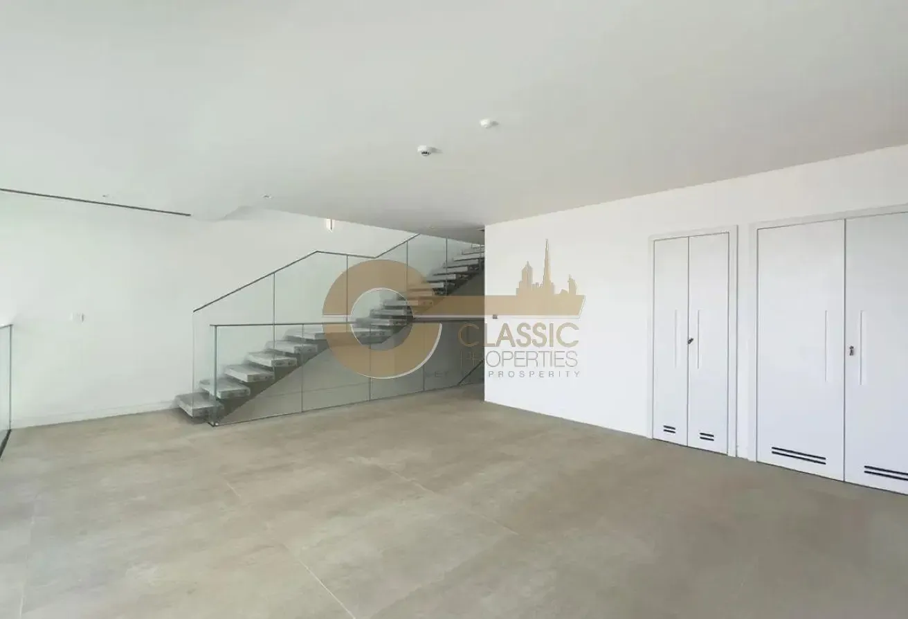 AMAZING SINGLE ROW | 3 BEDROOM G+ 2 LIVING ROOM