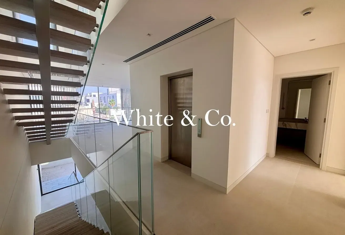 Big Corner G+2 | by entrance | Brand new