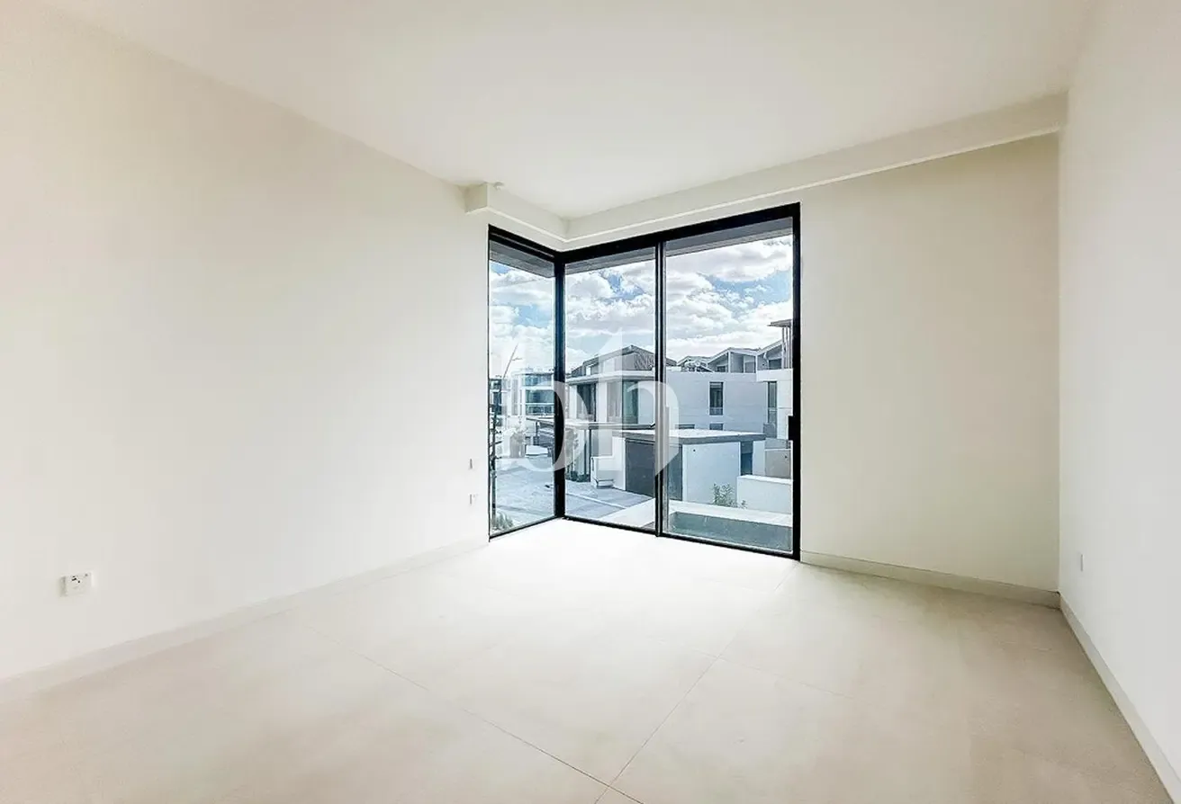 Semi Detached | Large Layout | Exclusive unit