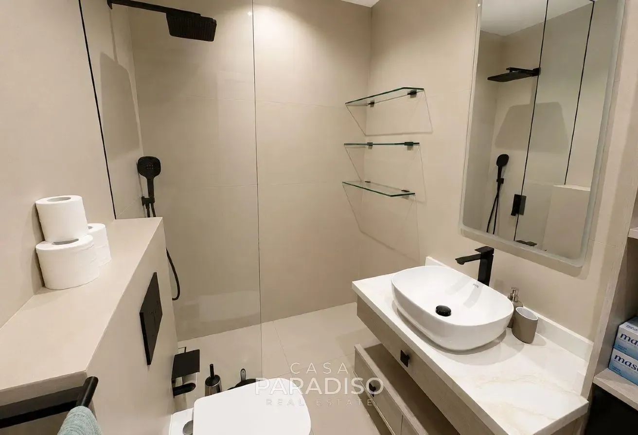 Upgraded | Spacious | Prime Location