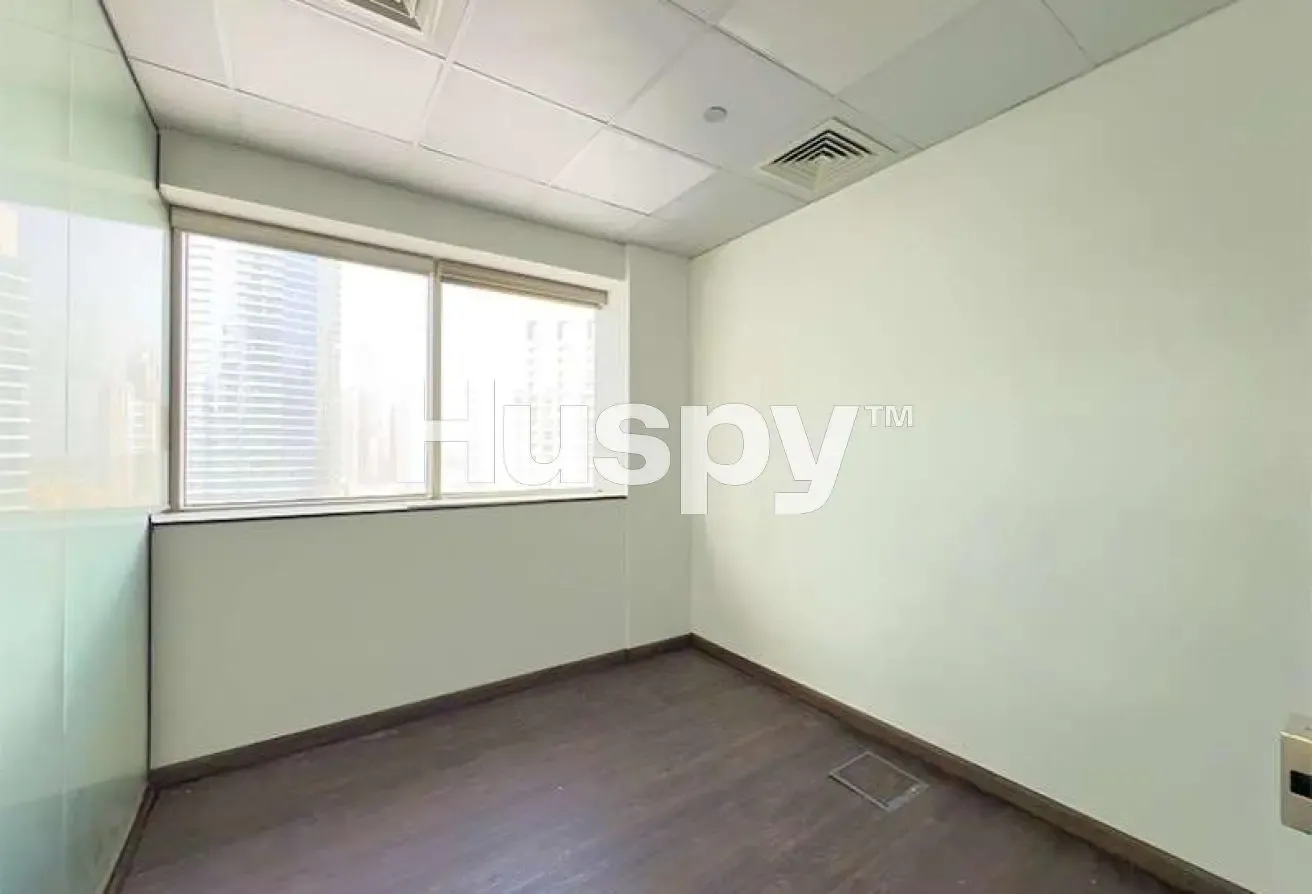 Vacant | Glass Cabins | Prime Location