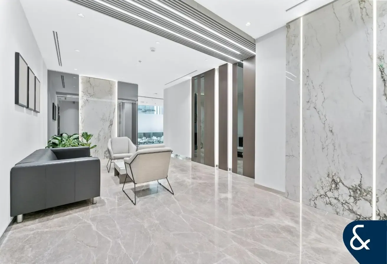 Available Now I Furnished I Panoramic View