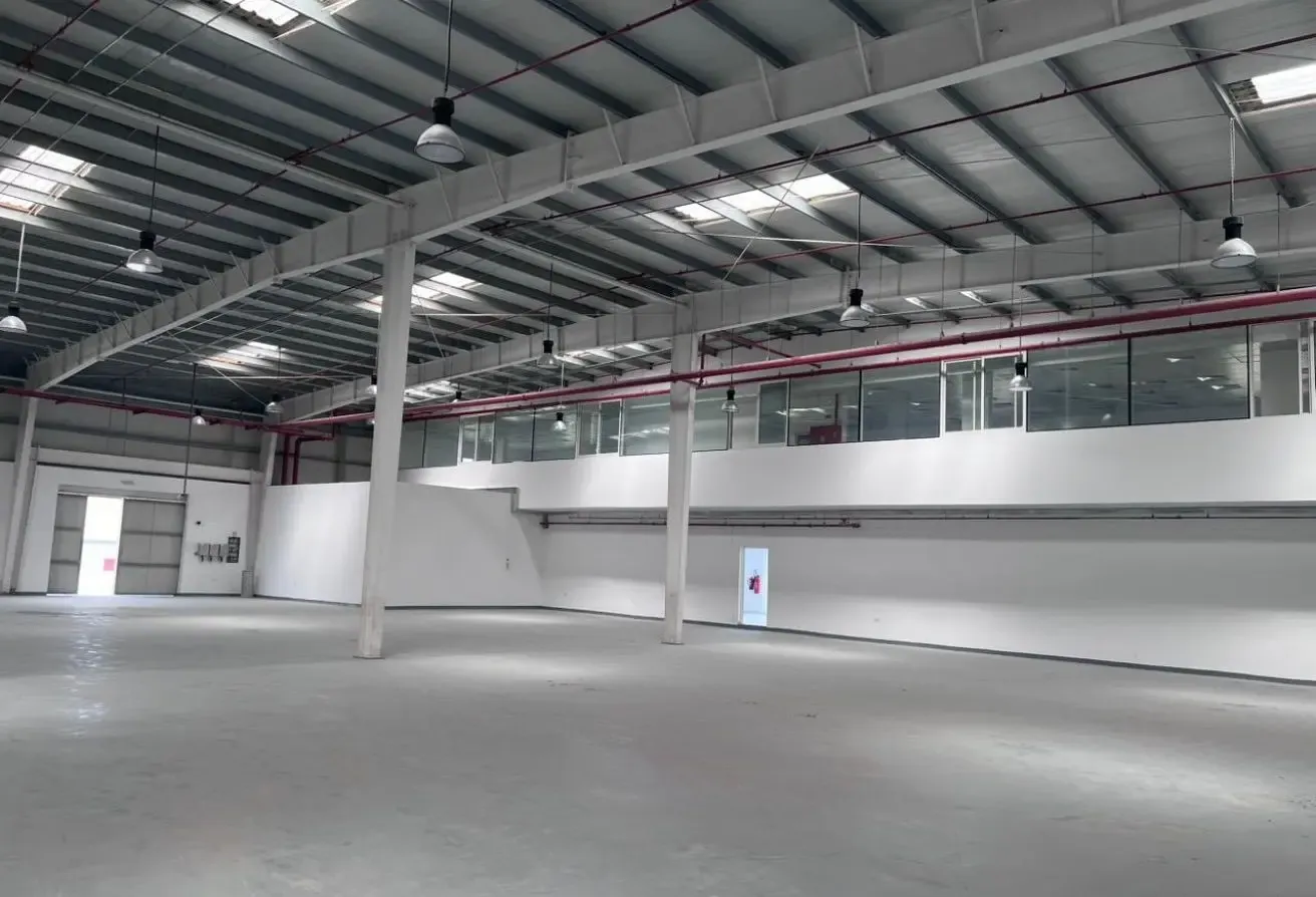 New warehouse | Large | 78,835 Plot