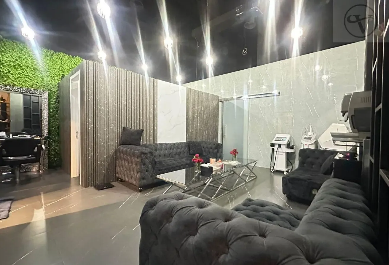 Vacant soon | Near Metro | Ideal Investment
