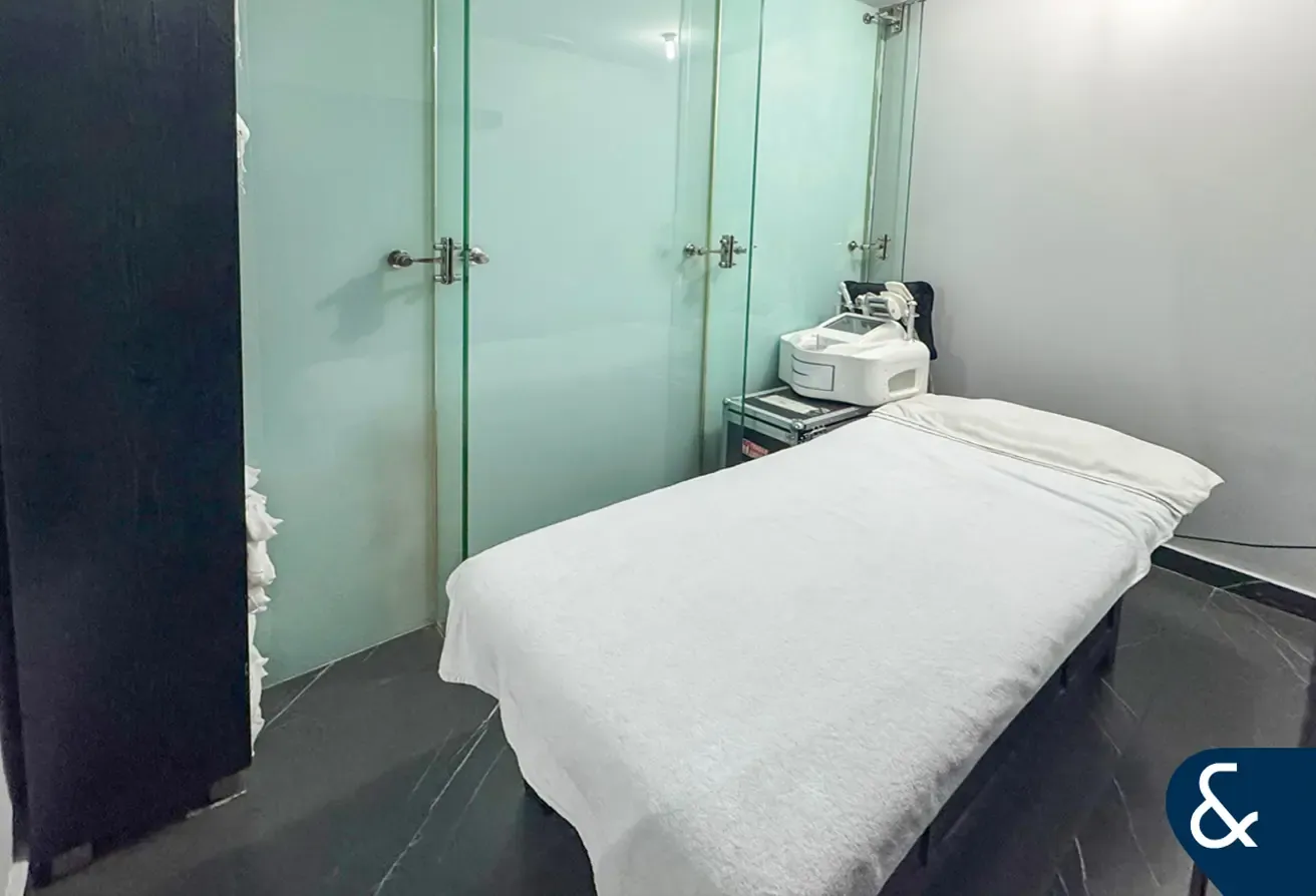 Vacant Soon | Large Unit |  Prime Location