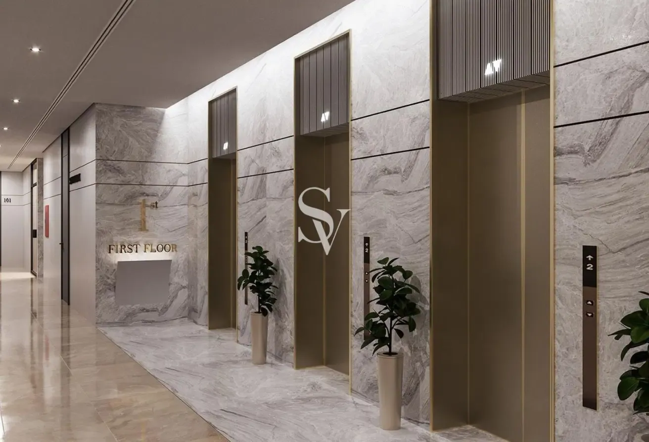 Excellent Investment Shop |Near to The Hotel FIVE