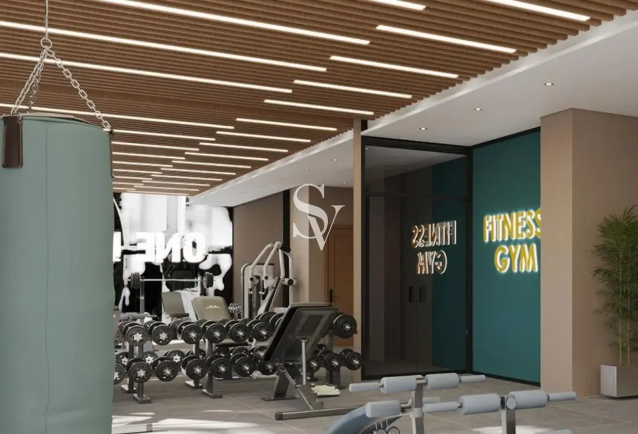 Excellent Investment Shop |Near to The Hotel FIVE