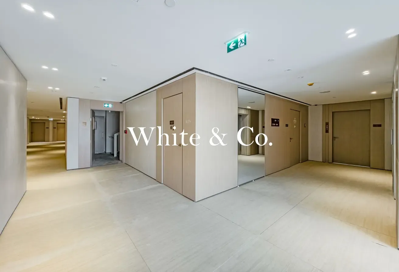 MODERN OFFICE | PRIME LOCATION | READY NOW