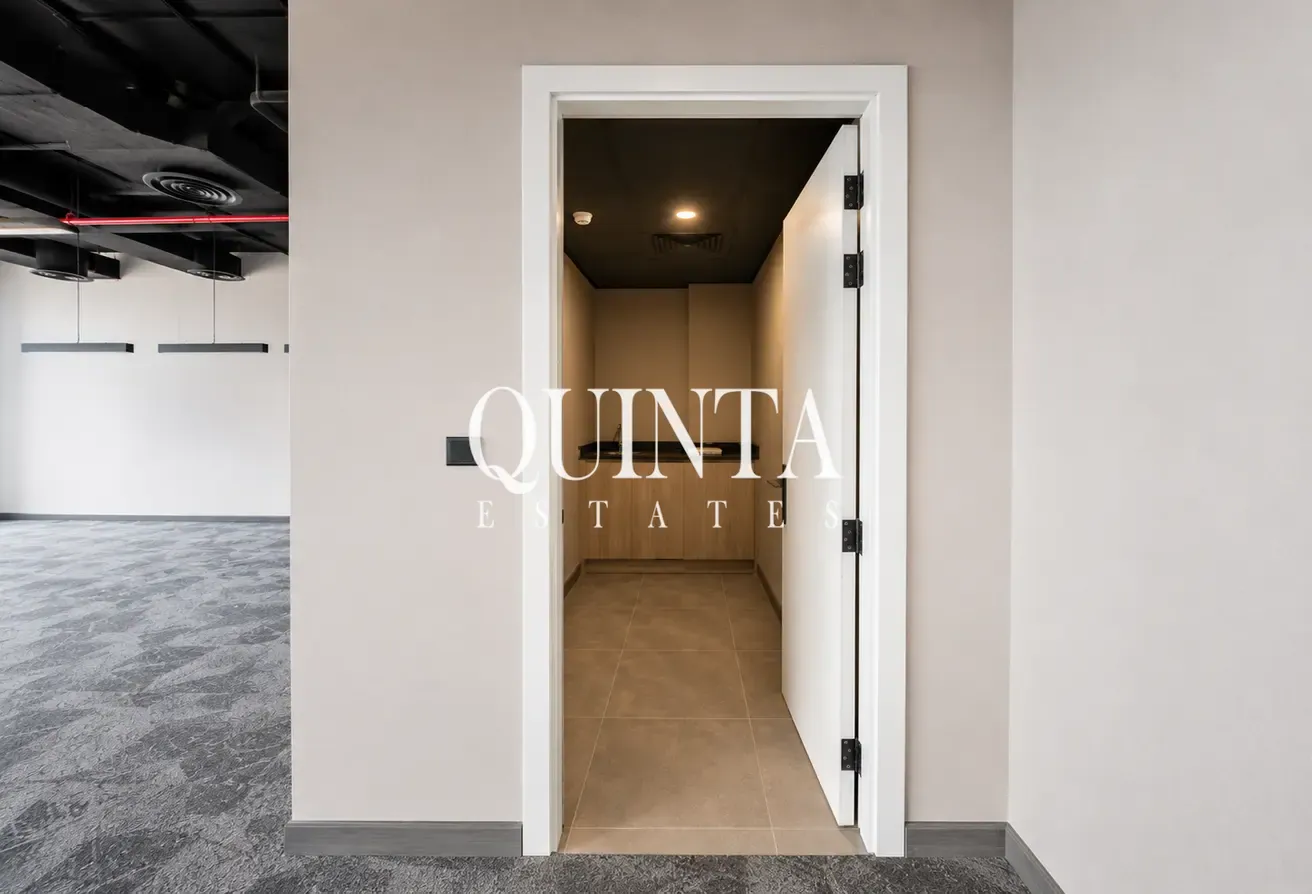 Semi-furnished With Storage | Investors Deal | Commission Waived | Multiple Units