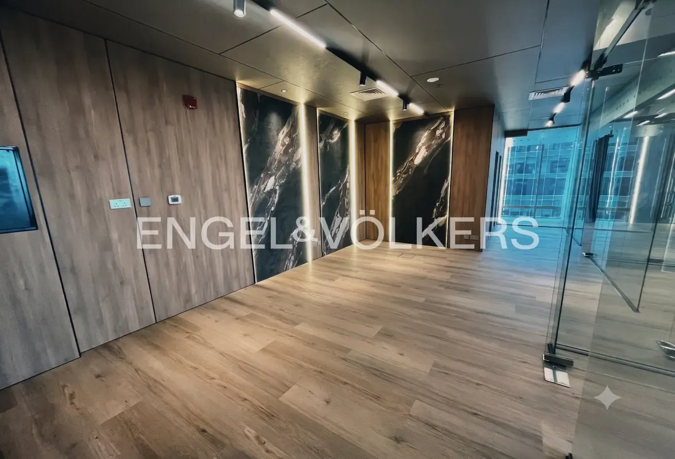 Sleek Partitioning | High Floor | Vacant