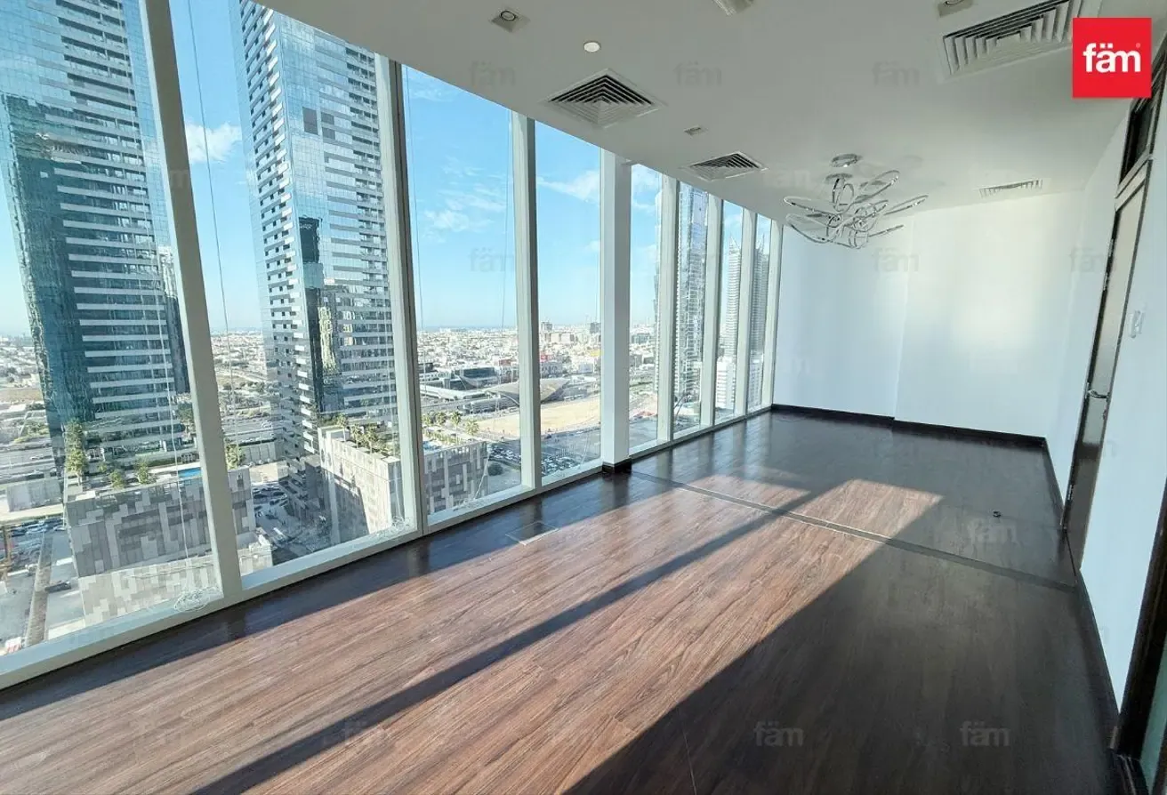 Prime Location | Near Metro | Community Expert