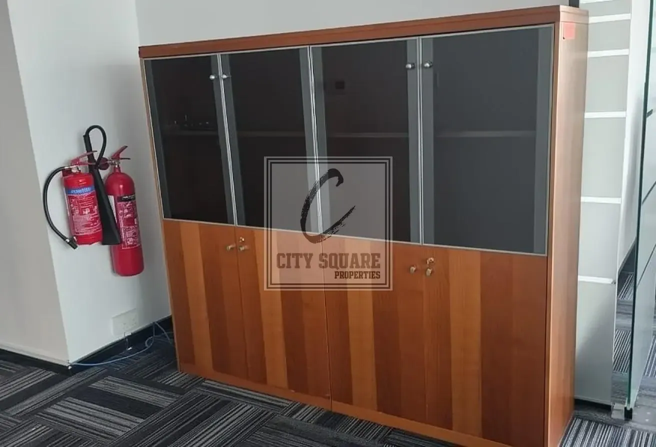 Prime Office Space || Close To Metro || Vacant